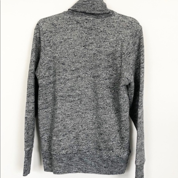 J. Crew Relaxed Heather Gray Turtleneck Sweater M - Picture 3 of 4